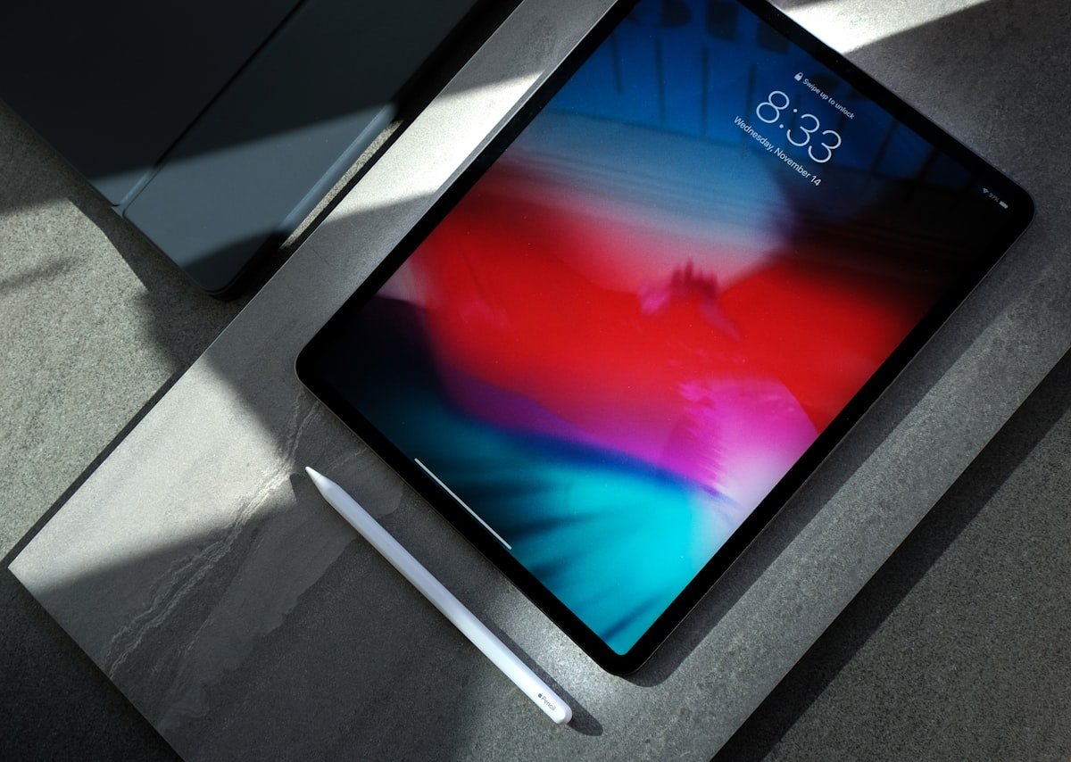 Mobile Accessories You Can Rely On — Cables, Cases, Power Banks